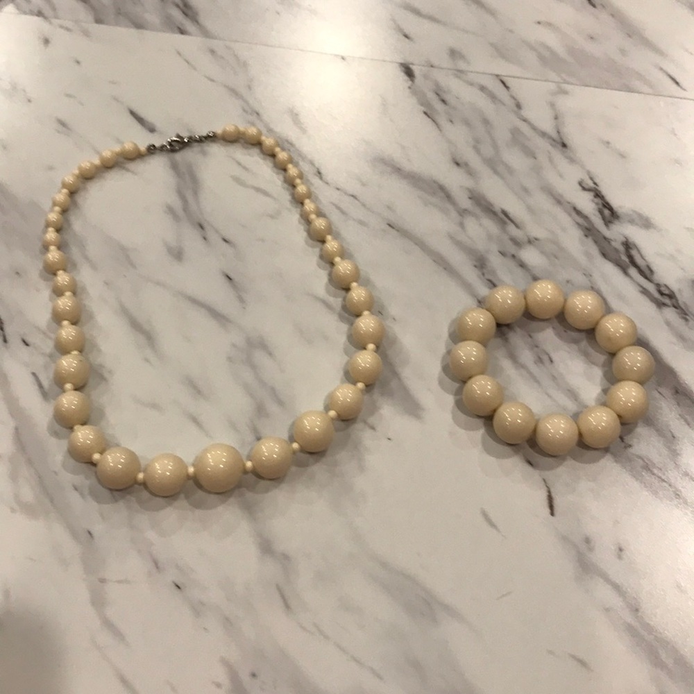Cream Large Bead Necklace and Bracelet